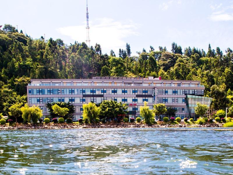 Greentree Inn Yunnan Dali Puhai Binhai Road Business Hotel Exterior photo