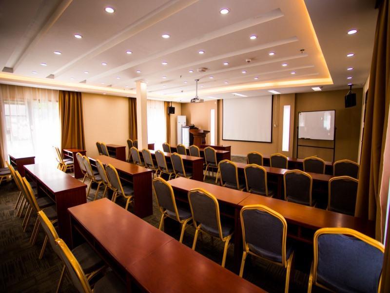 Greentree Inn Yunnan Dali Puhai Binhai Road Business Hotel Exterior photo