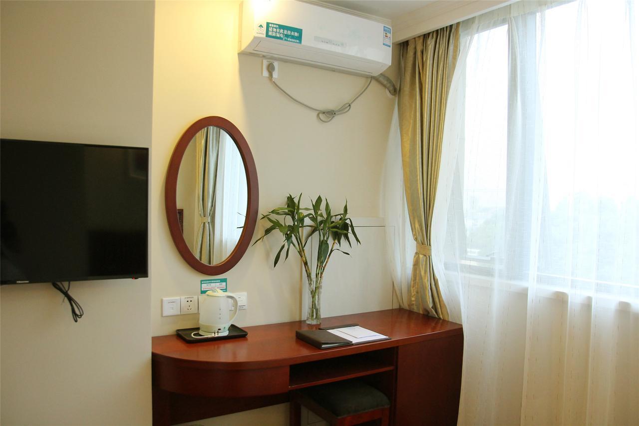 Greentree Inn Yunnan Dali Puhai Binhai Road Business Hotel Exterior photo